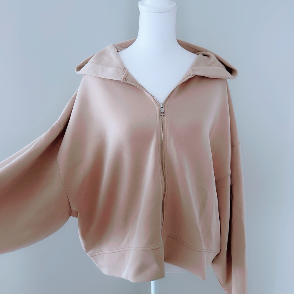 OYSHO Beige Oversized Zip Hoodie Size S Soft Minimalist Athleisure Gym
